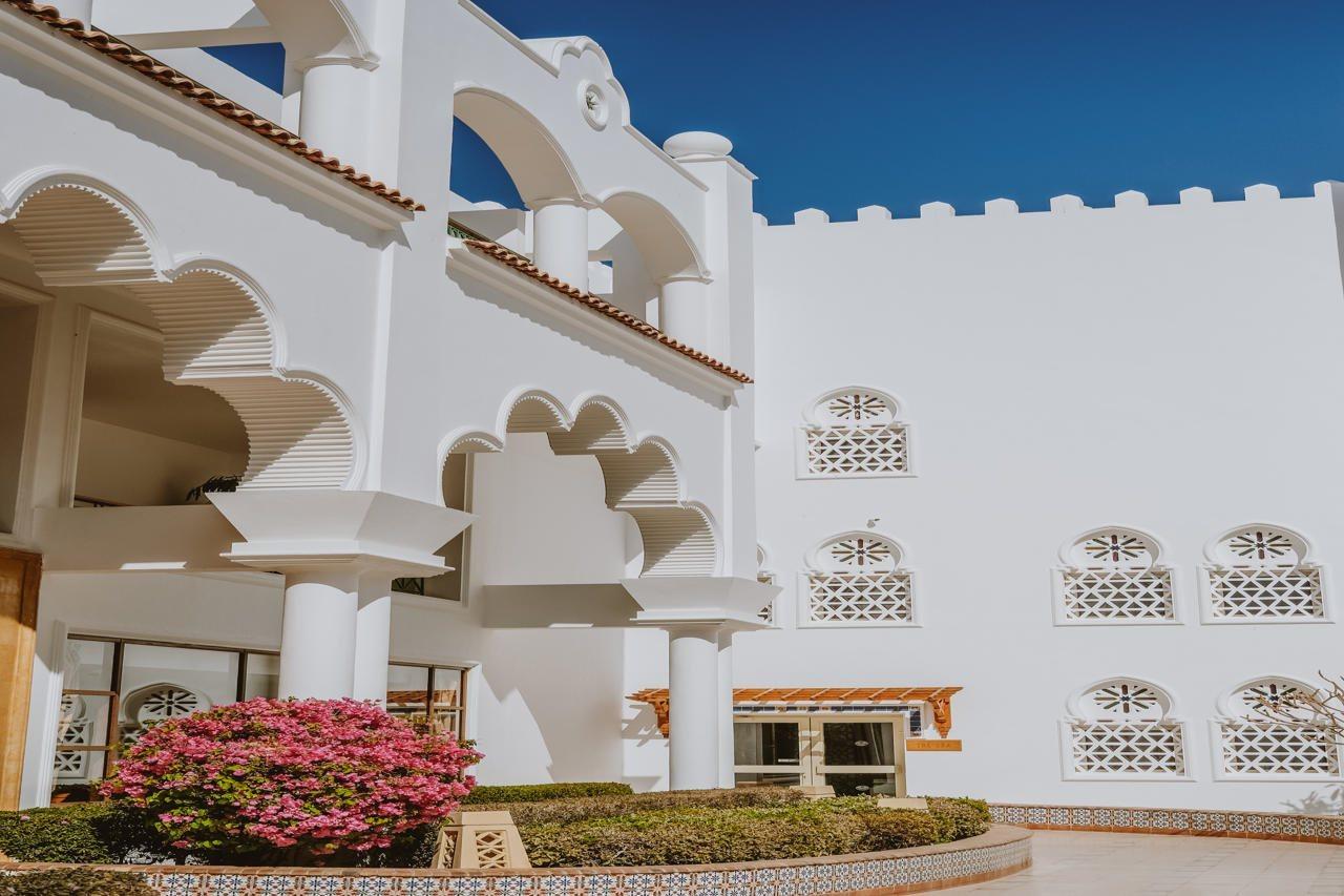 Baron Palms Adults Friendly Only 16 Years Plus Boutique Hotel Style Sharm el Sheikh Esterno foto The main building of the university