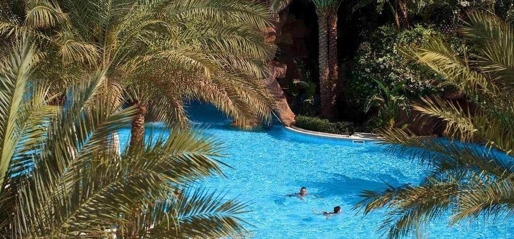 Baron Palms Adults Friendly Only 16 Years Plus Boutique Hotel Style Sharm el Sheikh Esterno foto The swimming pool at the Mirage