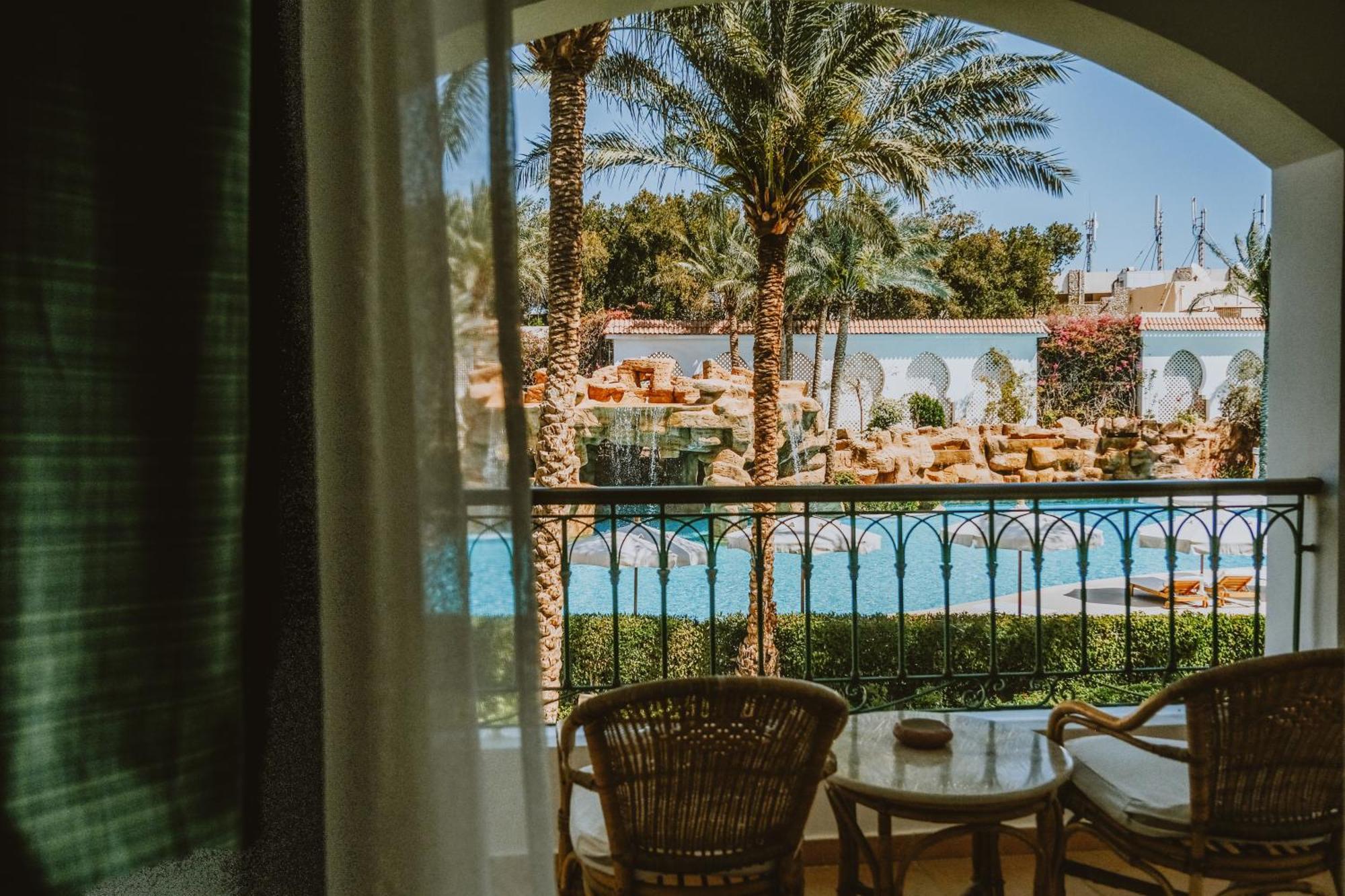 Baron Palms Adults Friendly Only 16 Years Plus Boutique Hotel Style Sharm el Sheikh Esterno foto View from a hotel room